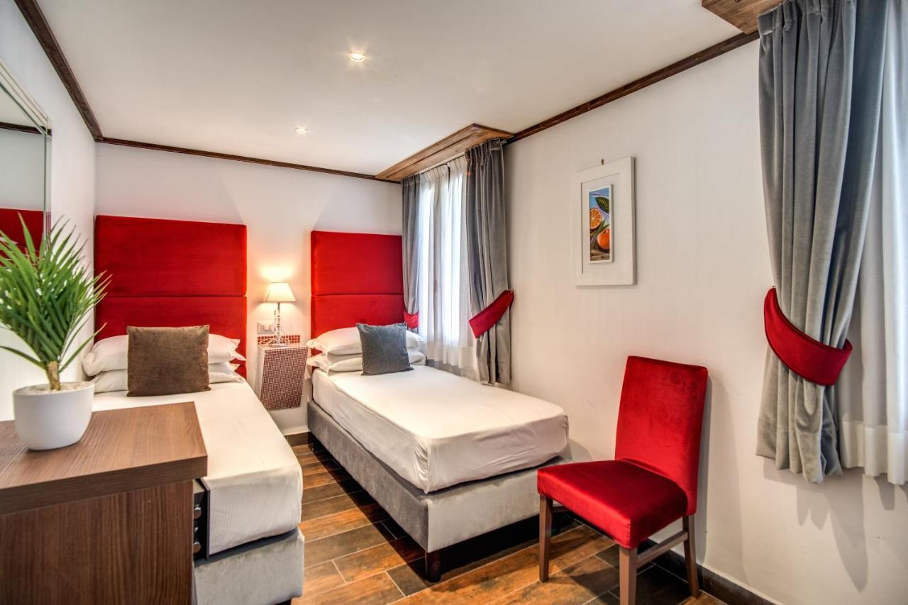 Piazza Di Spagna Comfort Rooms Rome Exterior photo